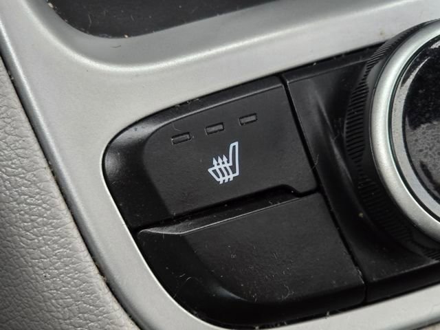 Used 2020 Hyundai Venue SEL w/ Convenience + Premium Package image 18