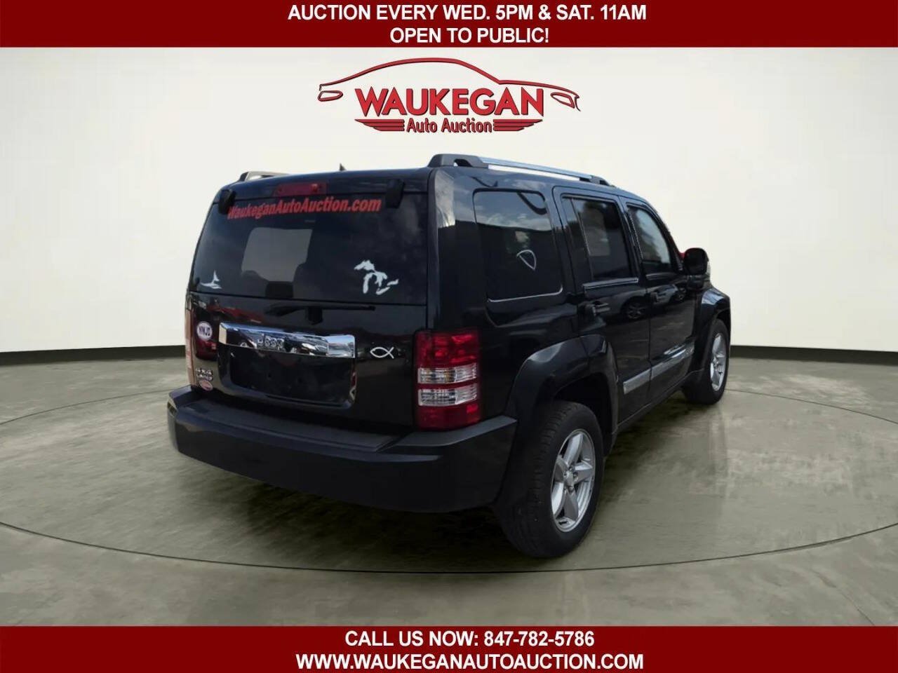 Used 2010 Jeep Liberty Limited AWD/4WD image 5