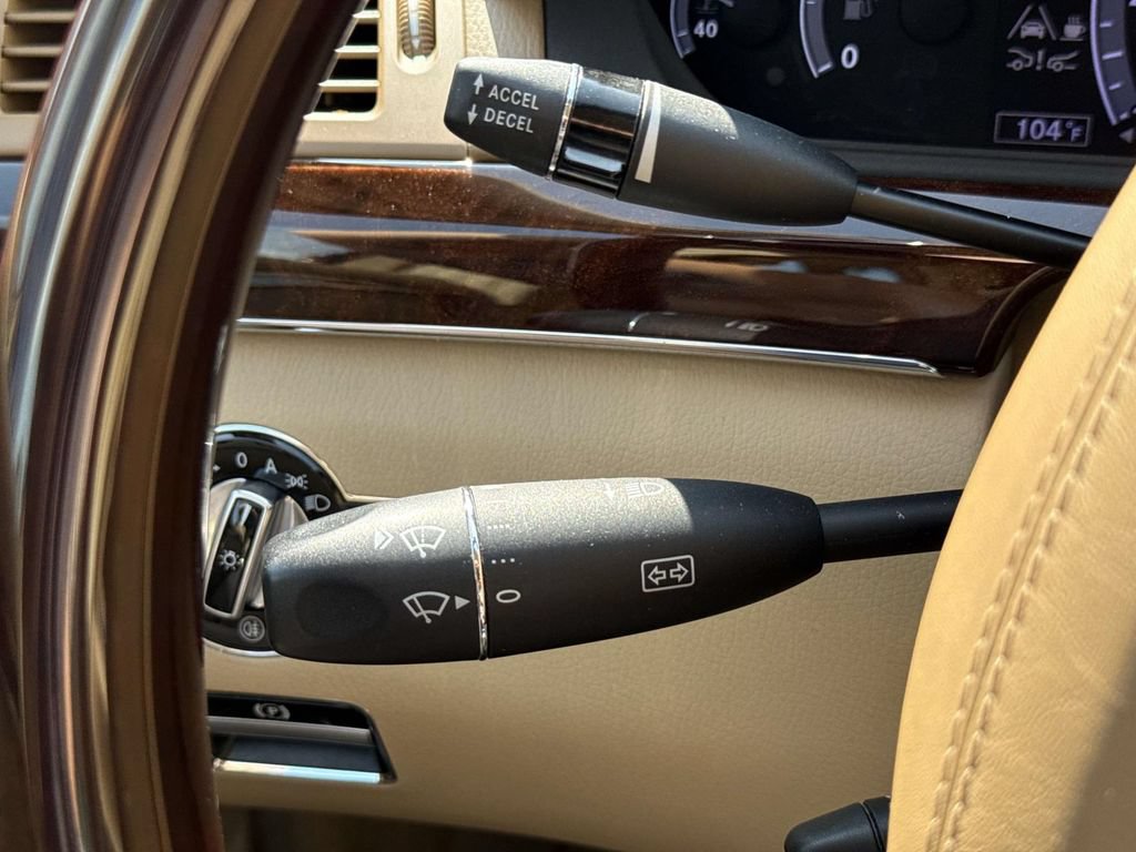 Used 2013 Mercedes-Benz S 350 BlueTEC 4MATIC image 39