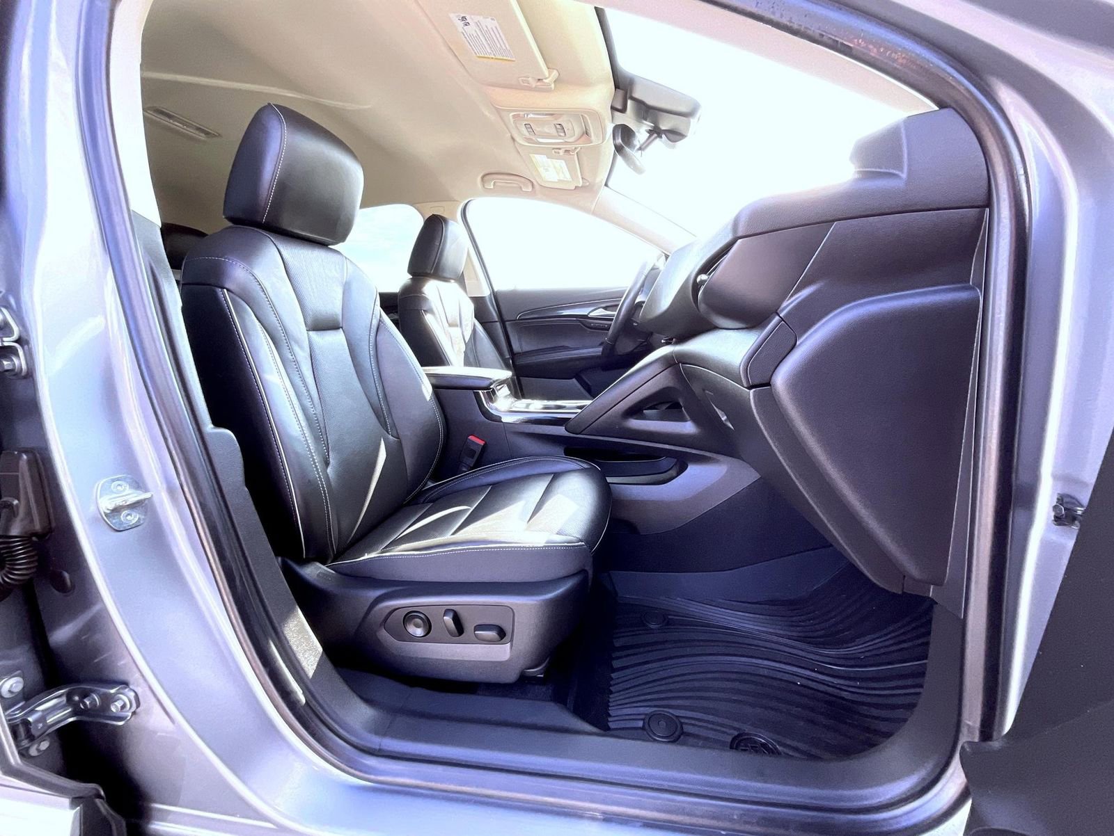 Certified 2021 Buick Envision Essence w/ Technology Package I AWD/4WD image 15