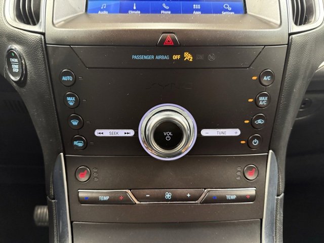 Used 2020 Ford Edge Titanium image 19