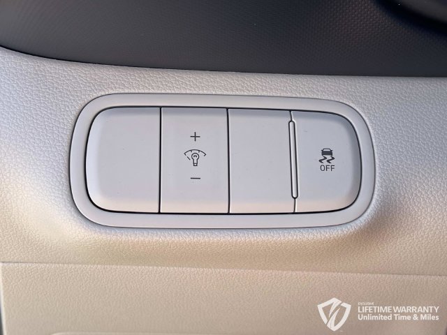 New 2026 Hyundai Venue SEL FWD image 33