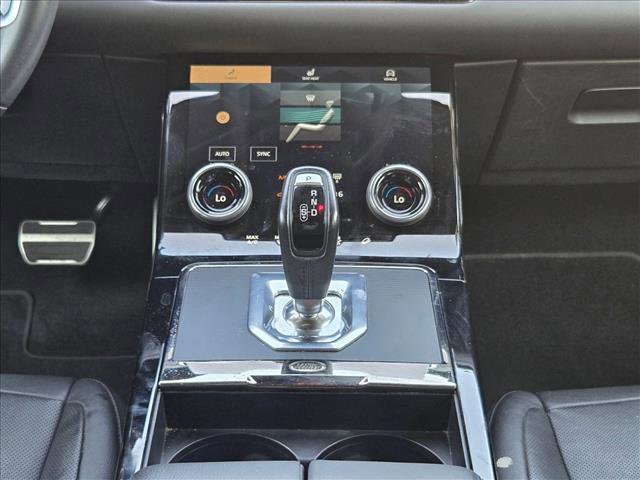 Used 2023 Land Rover Range Rover Evoque R-Dynamic SE image 12