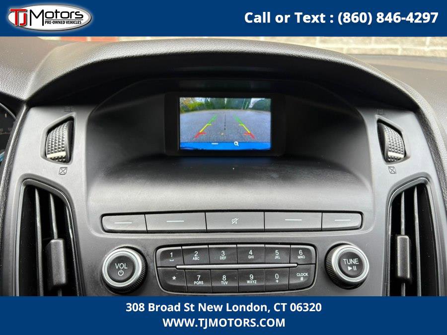 Used 2018 Ford Focus SE image 20