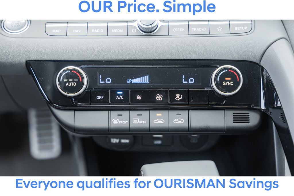 New 2025 Hyundai Elantra SEL image 20