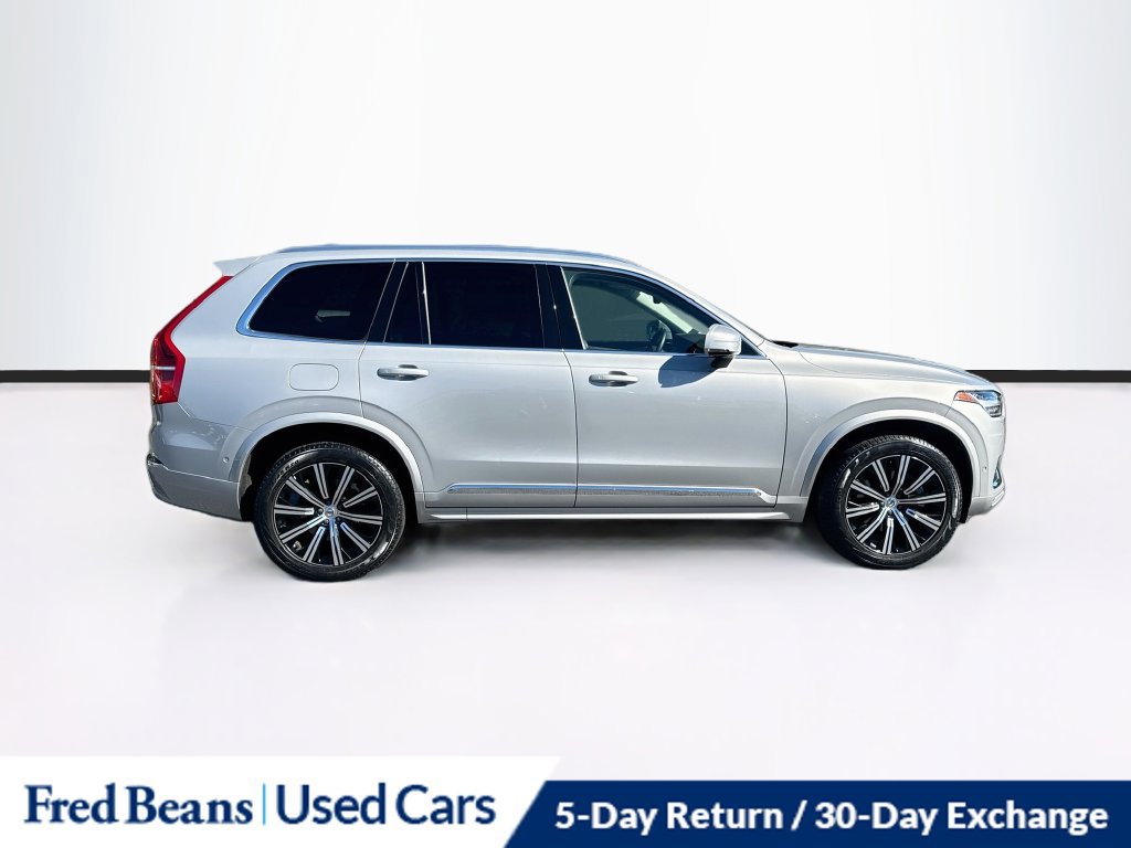 Used 2023 Volvo XC90 B6 Plus AWD/4WD image 12