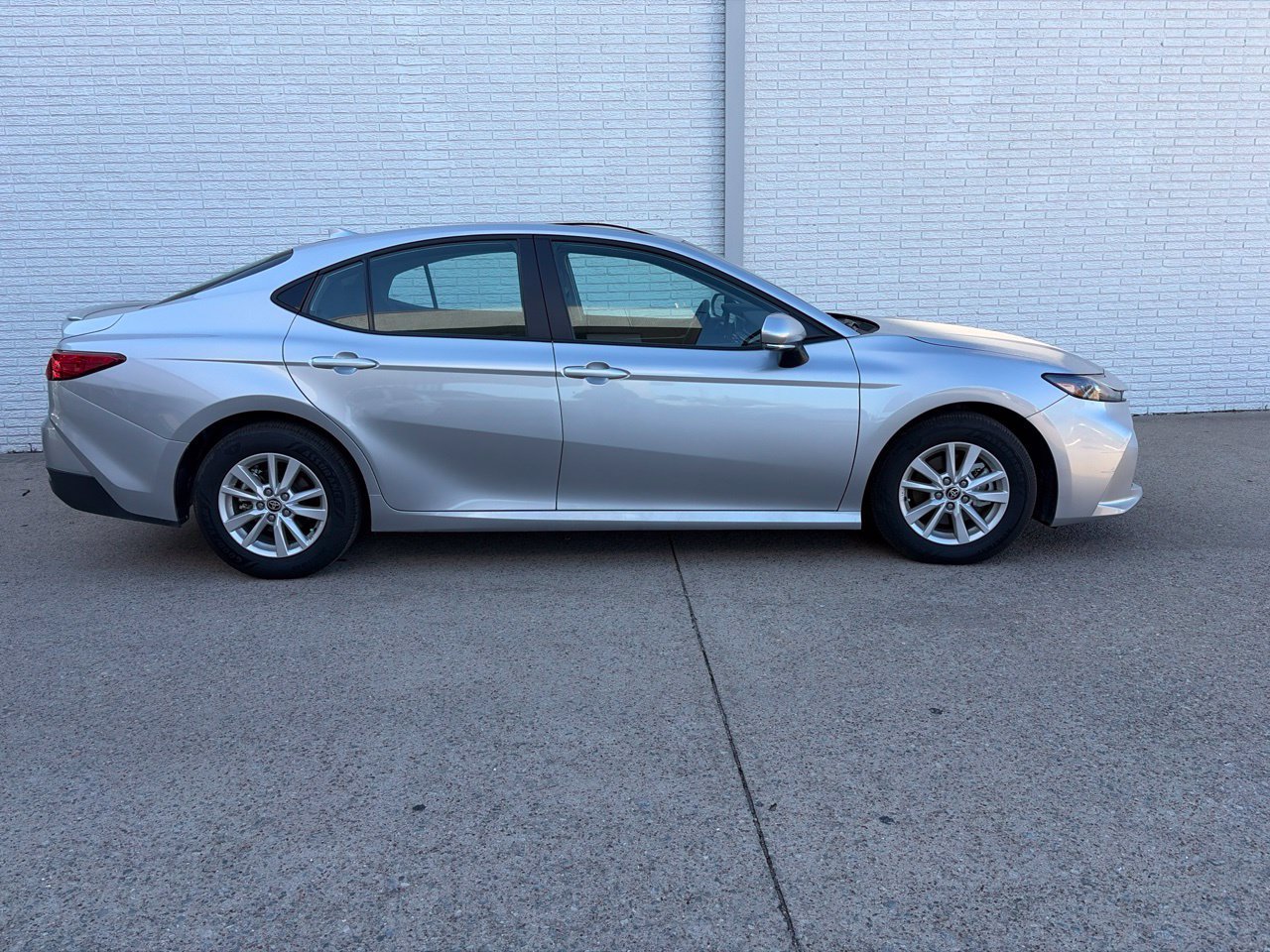 Used 2026 Toyota Camry LE FWD image 2