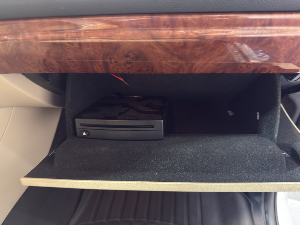 Used 2016 Dodge Durango Limited w/ Premium Group image 25