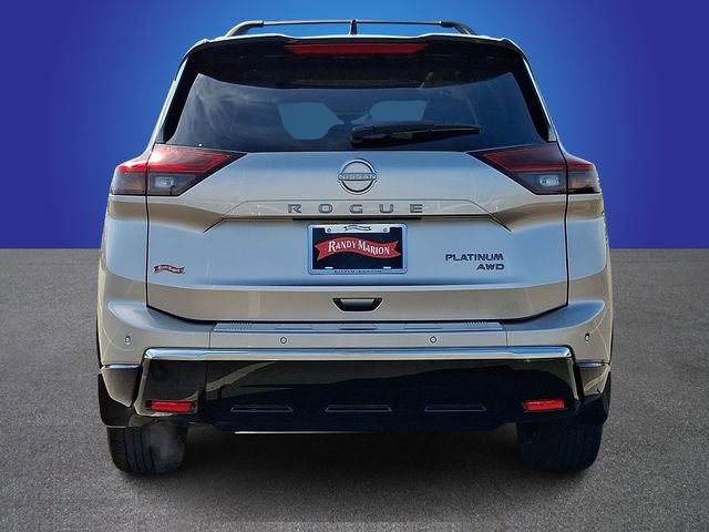 Used 2025 Nissan Rogue Platinum w/ Platinum Premium Package image 5