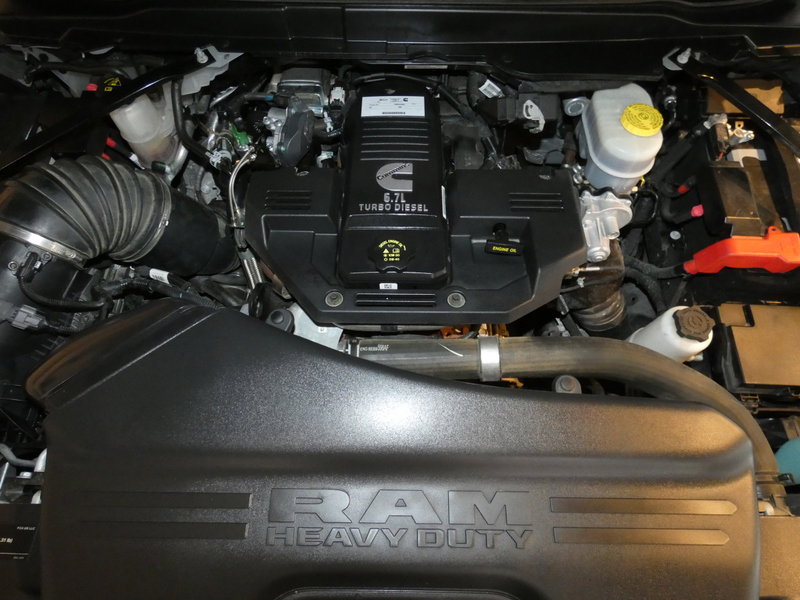 Used 2024 RAM 2500 Limited w/ Safety Group image 32