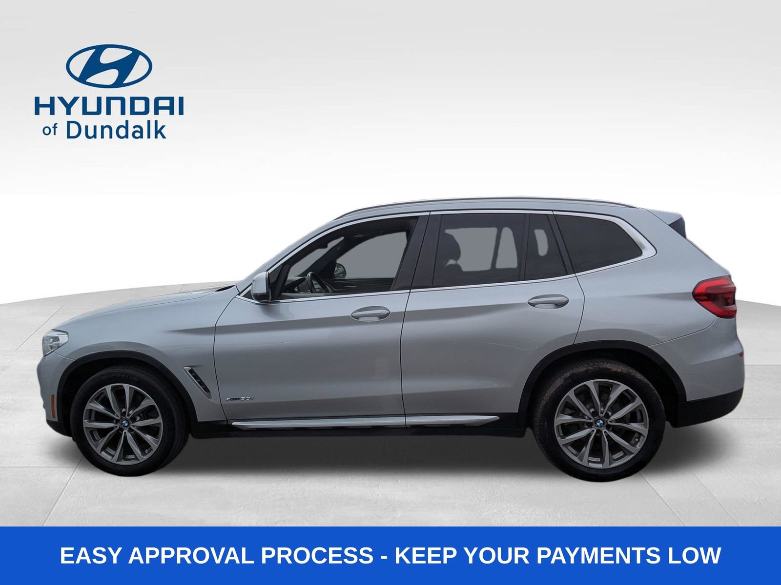 Used 2018 BMW X3 xDrive30i image 2
