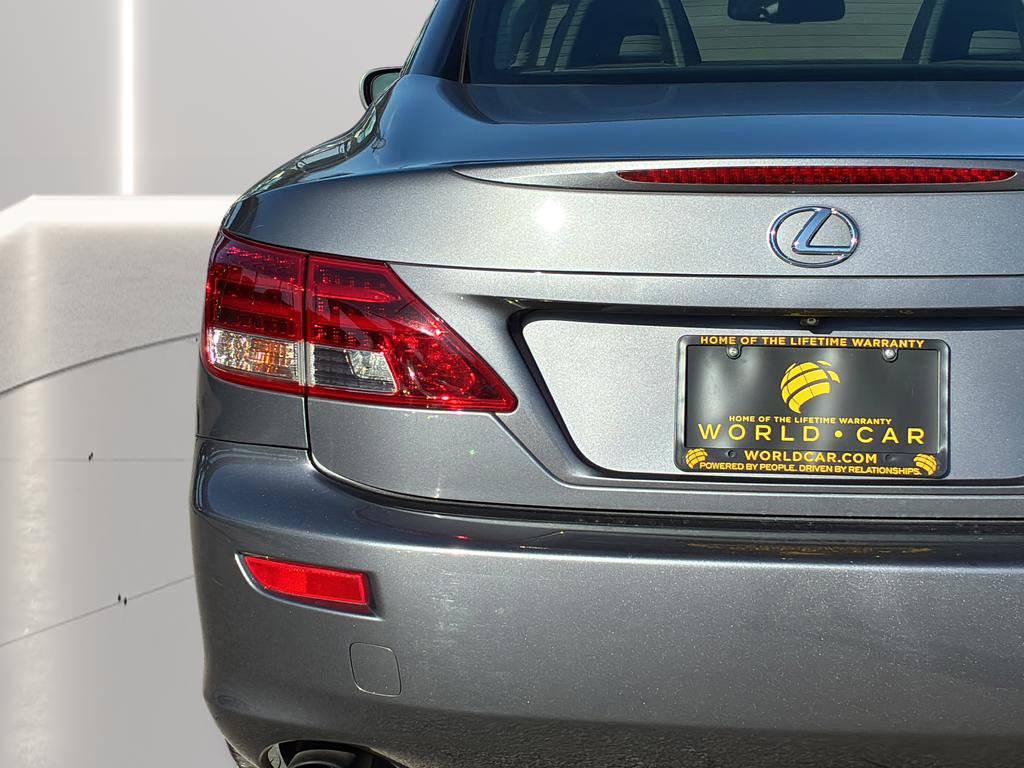 Used 2014 Lexus IS 250C w/ Luxury Package RWD image 31