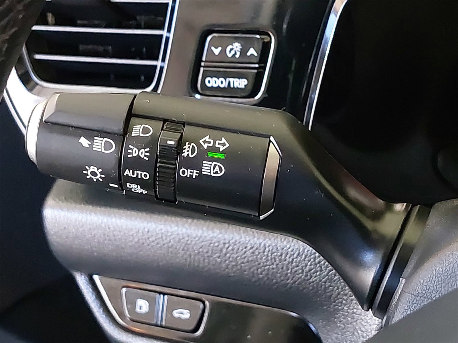 Used 2025 Lexus NX 350h AWD w/ Premium Package image 21