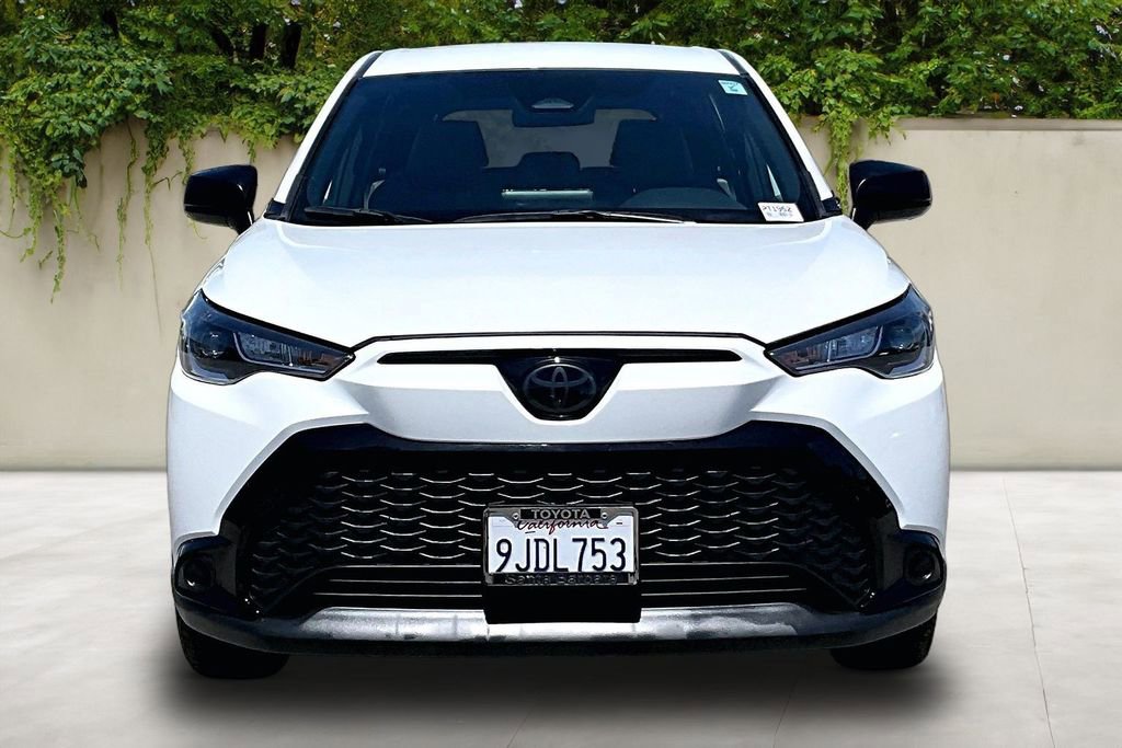 Used 2023 Toyota Corolla Cross AWD Hybrid image 2