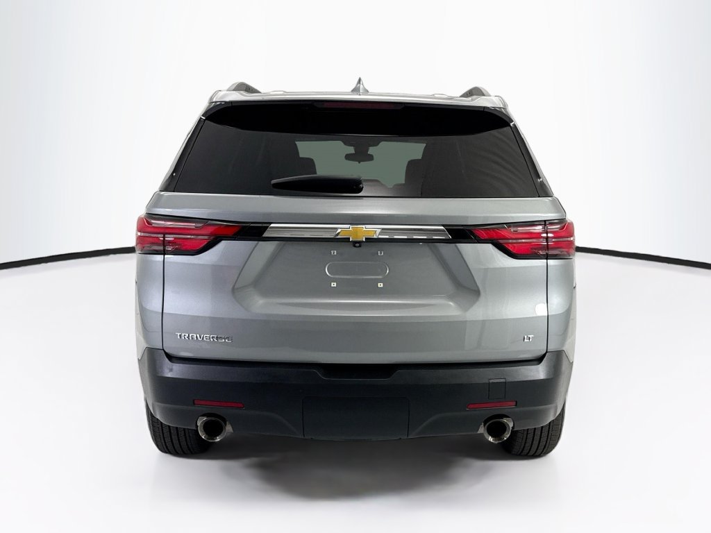 Used 2023 Chevrolet Traverse LT FWD image 6