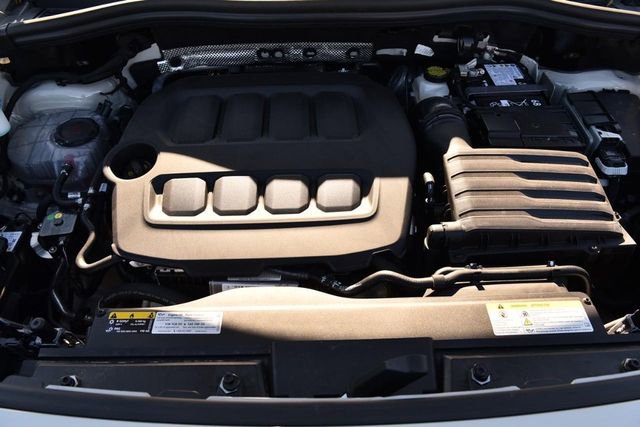 Certified 2026 Volkswagen Tiguan SEL R-Line image 27