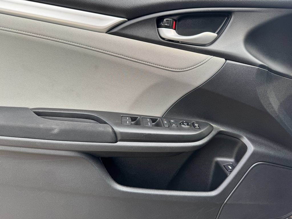 Used 2021 Honda Civic EX image 10
