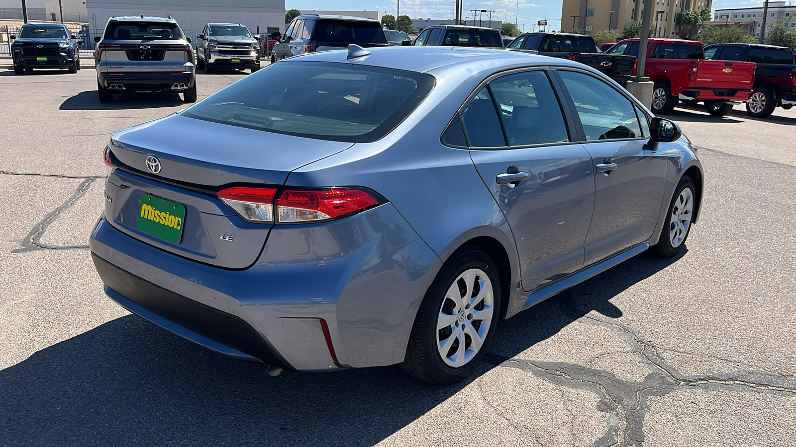 Used 2022 Toyota Corolla LE image 8