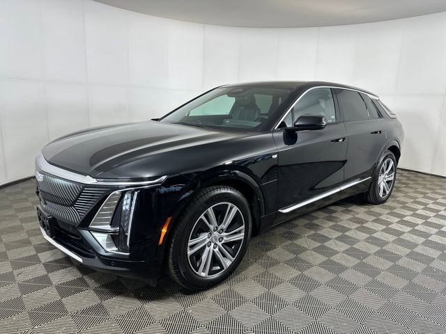 Used 2024 Cadillac Lyriq Tech image 7