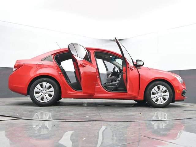 Used 2016 Chevrolet Cruze LS FWD image 54