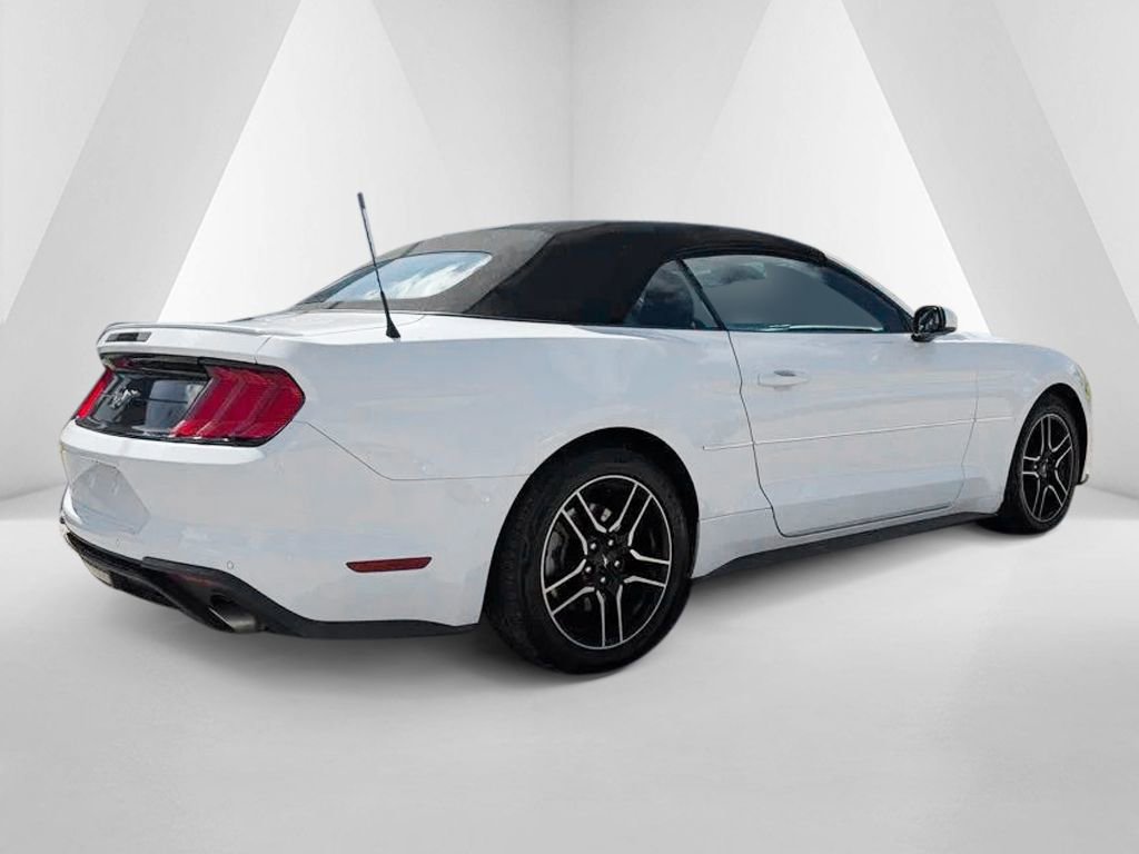 Used 2022 Ford Mustang Premium image 7