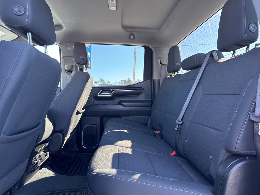 Used 2023 GMC Sierra 1500 SLE w/ Snow Plow Prep Package image 18