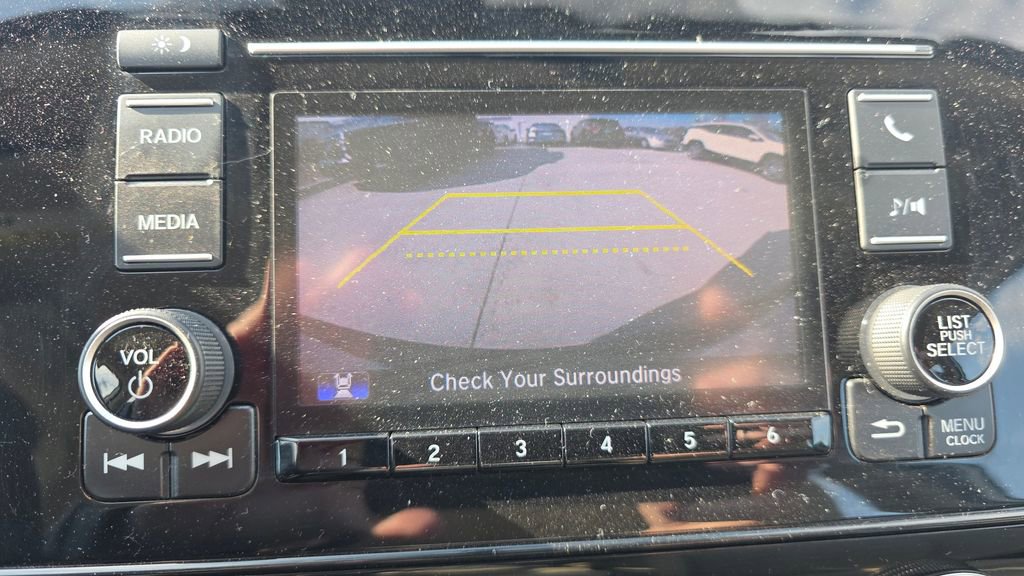 Used 2018 Honda CR-V LX image 20