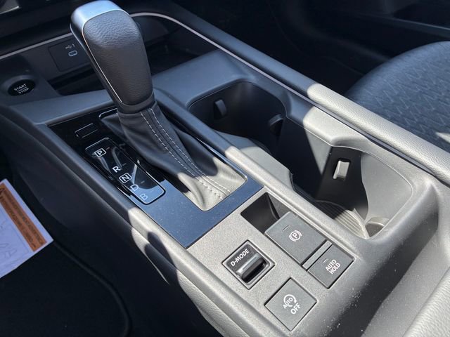 New 2026 Nissan Sentra SV w/ SV Convenience Package FWD image 17