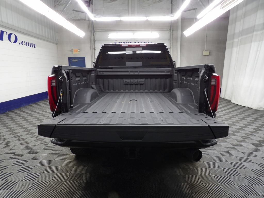 Used 2025 GMC Sierra 2500 Denali Ultimate AWD/4WD image 44