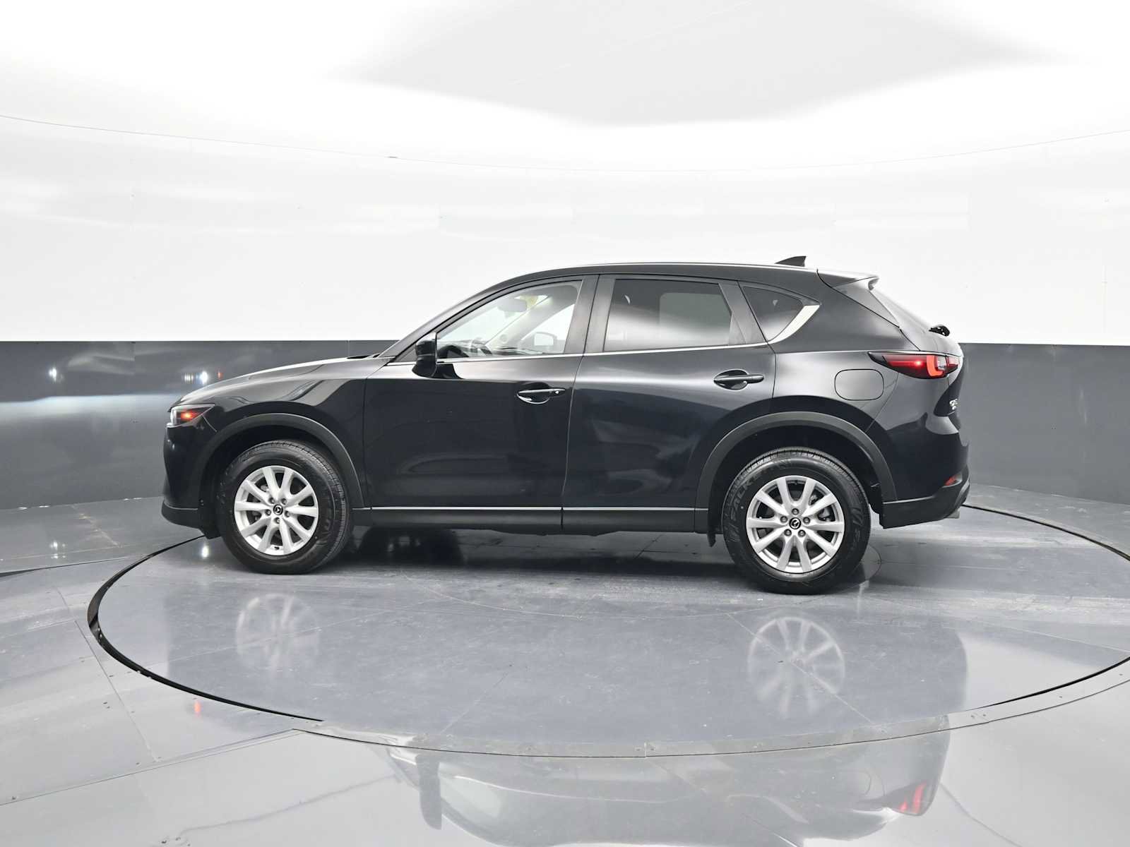 Used 2023 MAZDA CX-5 AWD 2.5 S w/ Preferred Package image 5