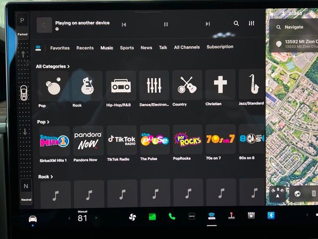 Used 2025 Tesla Model X image 24