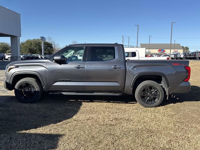 Used 2023 Toyota Tundra Limited image 3