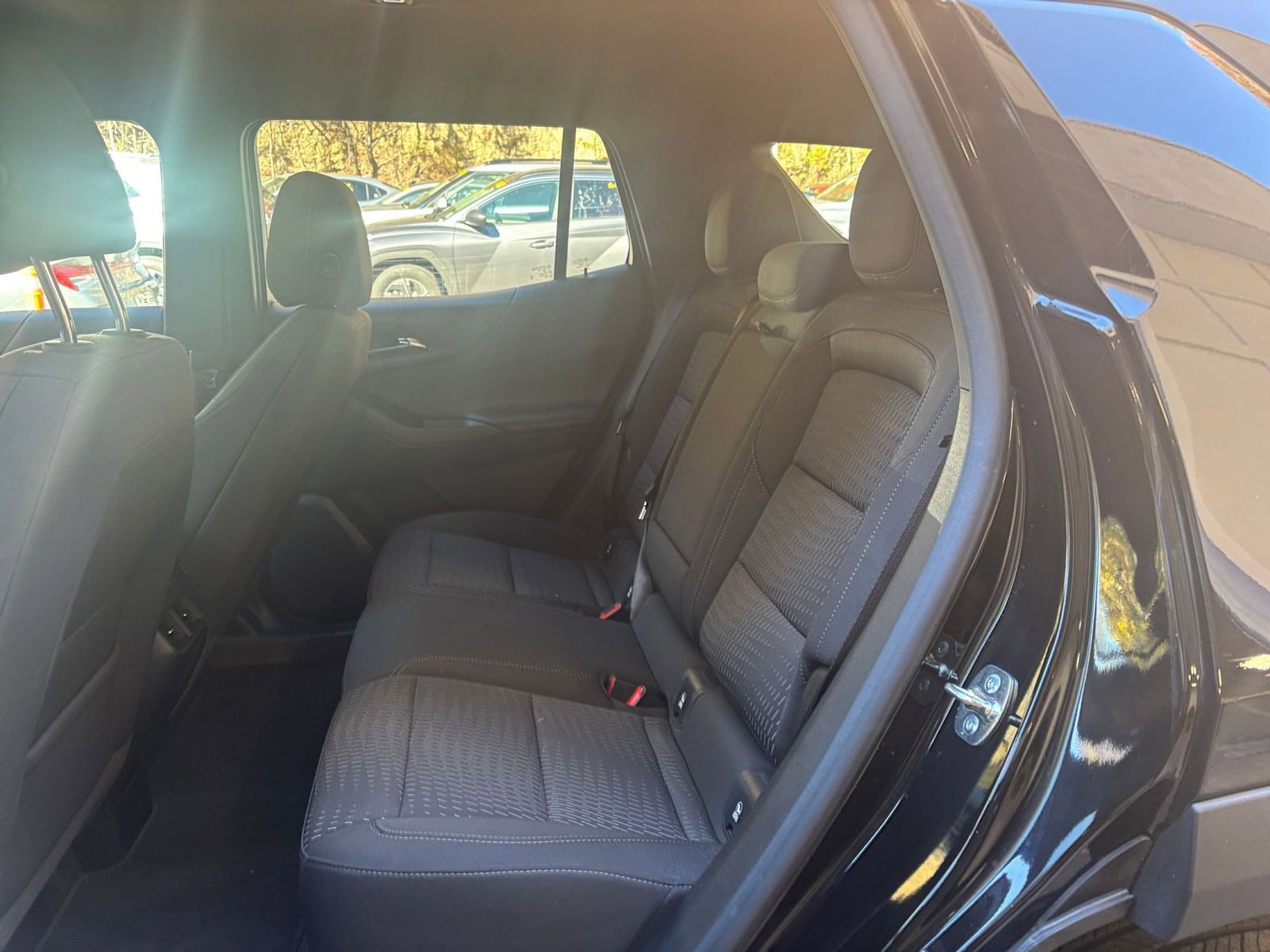 Used 2025 Chevrolet Equinox LT image 24