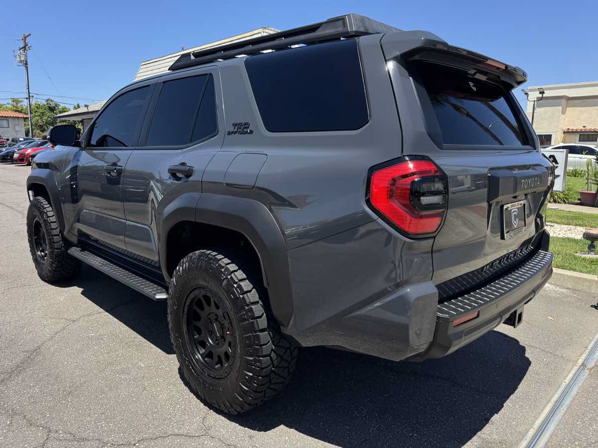 Used 2025 Toyota 4Runner TRD Off-Road Premium w/ Tow Technology Package AWD/4WD image 4