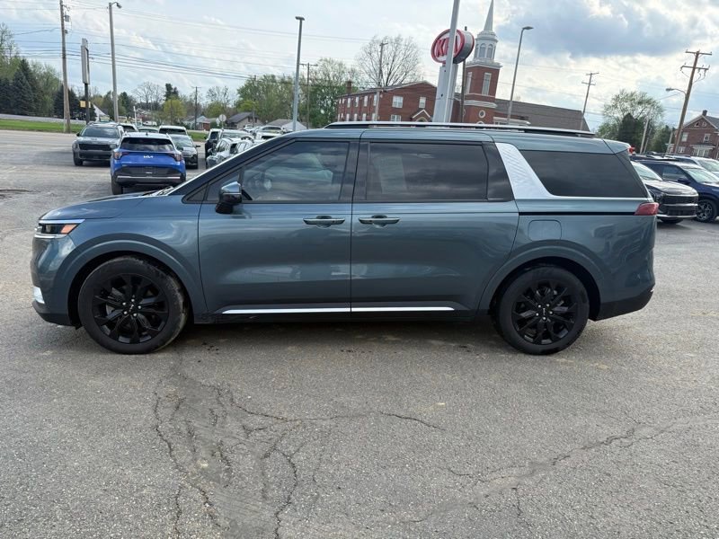 Used 2022 Kia Carnival SX image 4