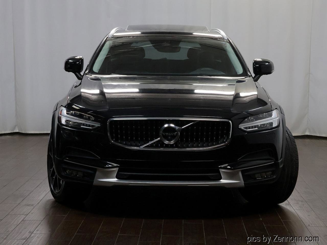 Used 2020 Volvo V90 T6 Cross Country w/ Protection Package Premier AWD/4WD image 5