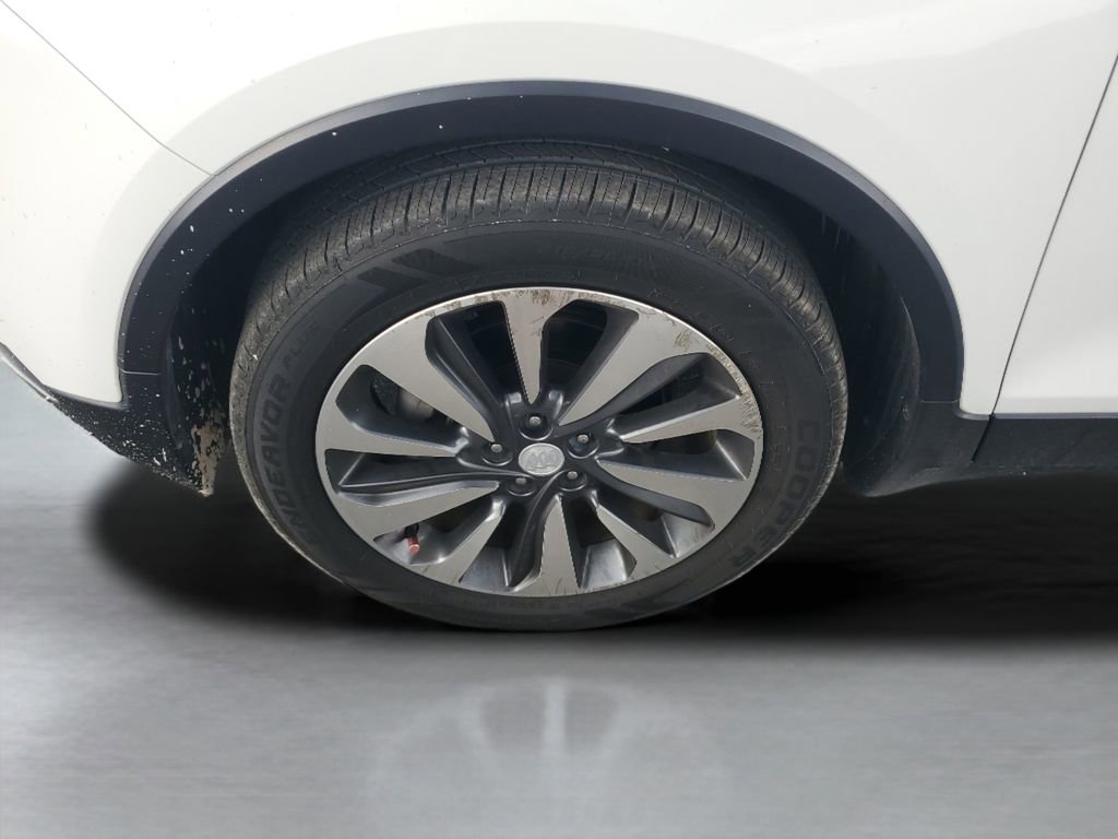 Used 2019 Buick Encore Essence FWD image 29