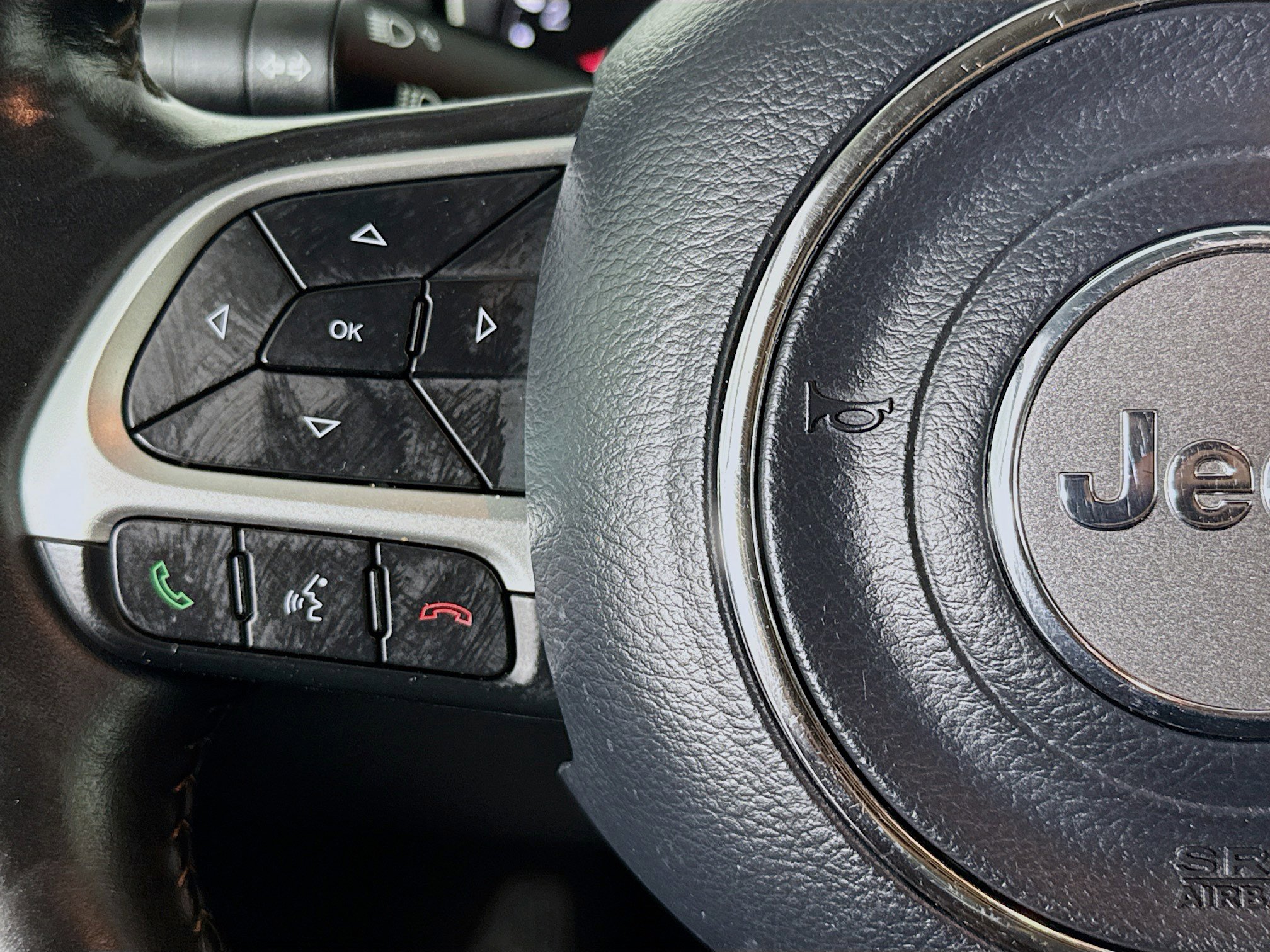 Used 2018 Jeep Compass Latitude w/ Popular Equipment Group image 13