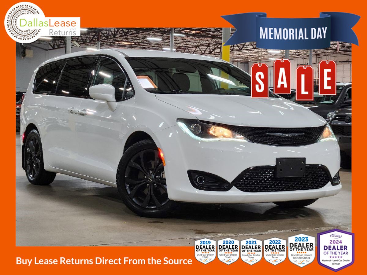 Used 2019 Chrysler Pacifica Touring Plus w/ S Appearance Package