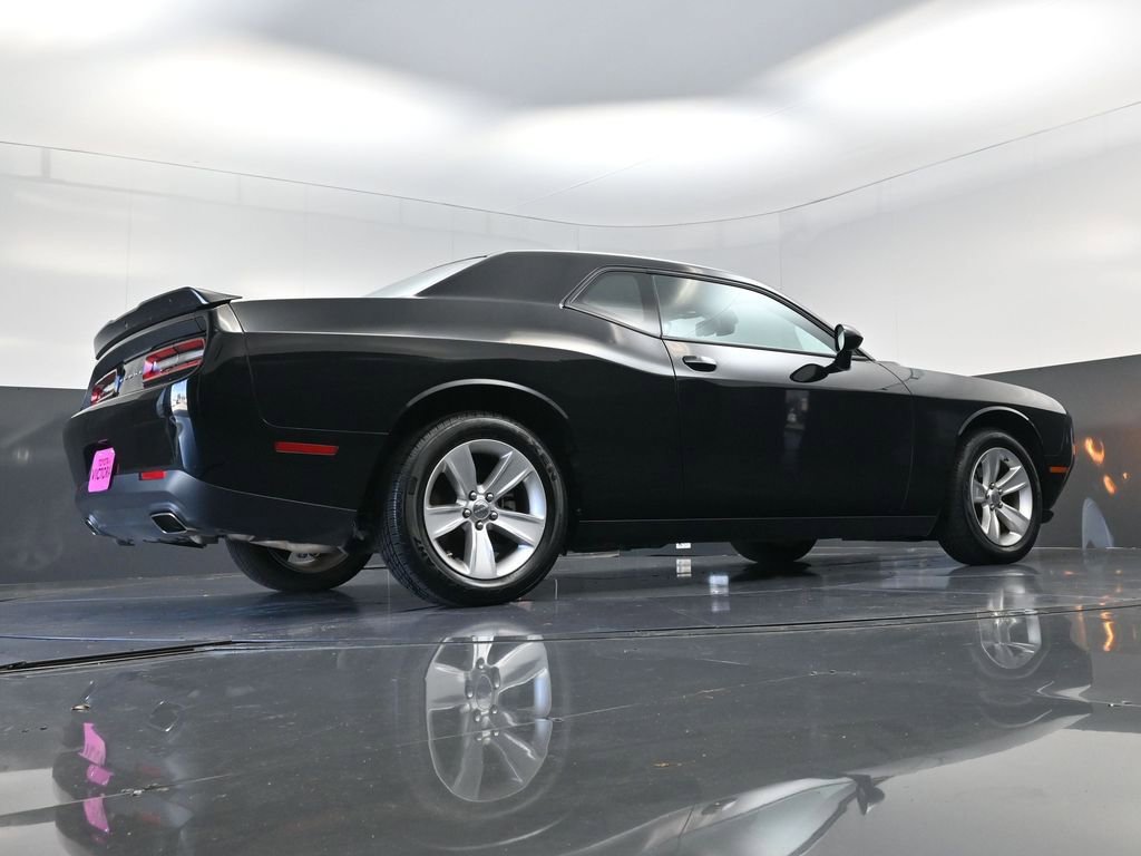 Used 2023 Dodge Challenger SXT image 19