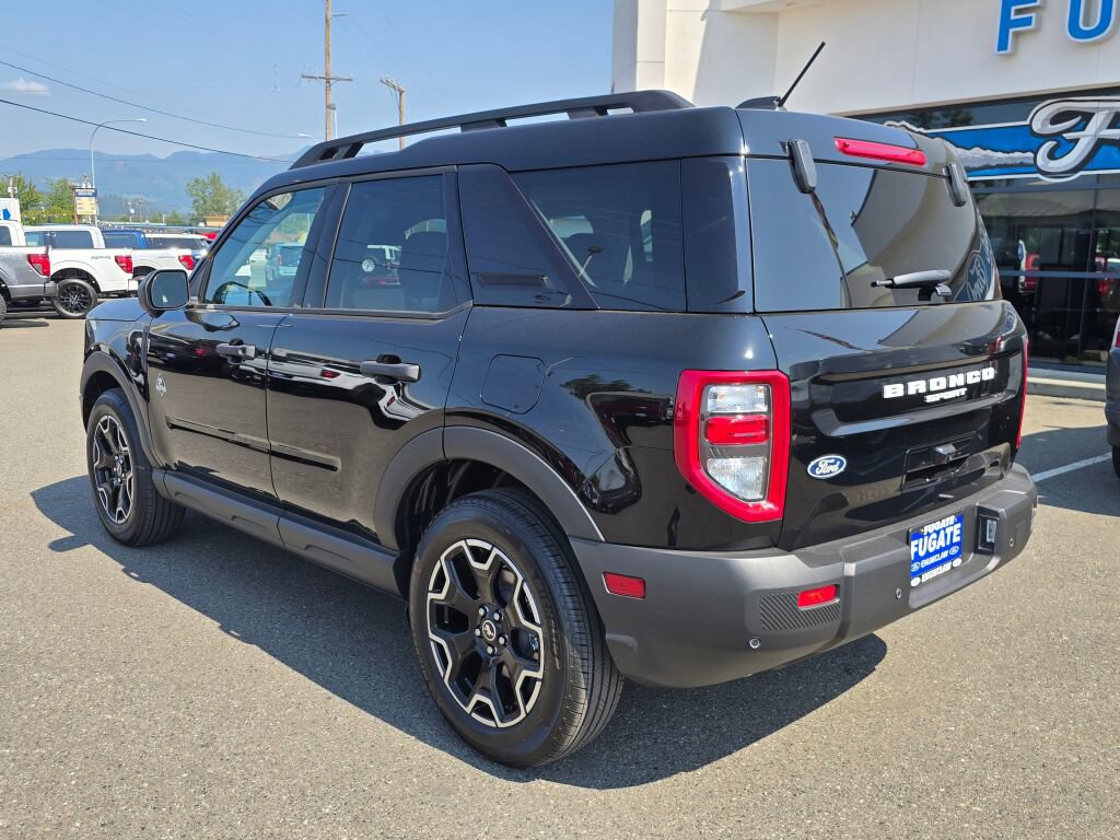 New 2026 Ford Bronco Sport Outer Banks w/ Outer Banks Tech Package+ AWD/4WD image 6