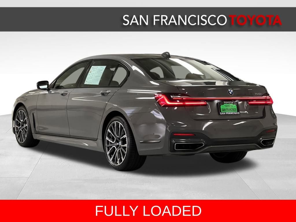 Used 2020 BMW 740i 740i w/ M Sport Package image 3