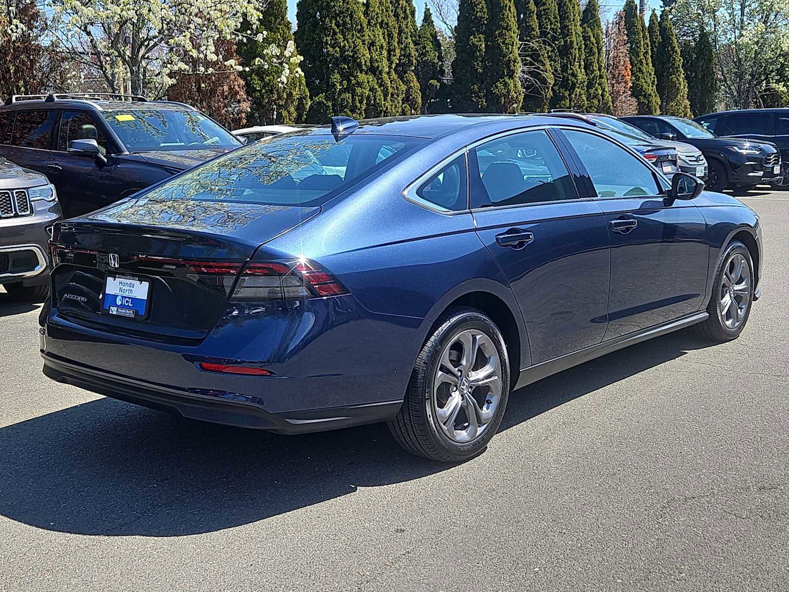 Used 2024 Honda Accord EX image 7