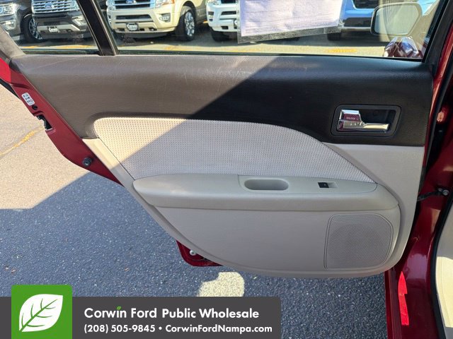 Used 2009 Ford Fusion SEL FWD image 27