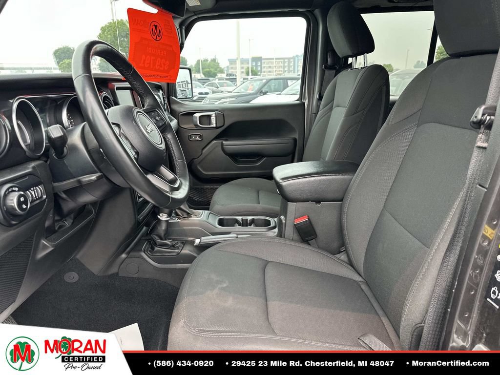 Used 2022 Jeep Gladiator Sport AWD/4WD image 12