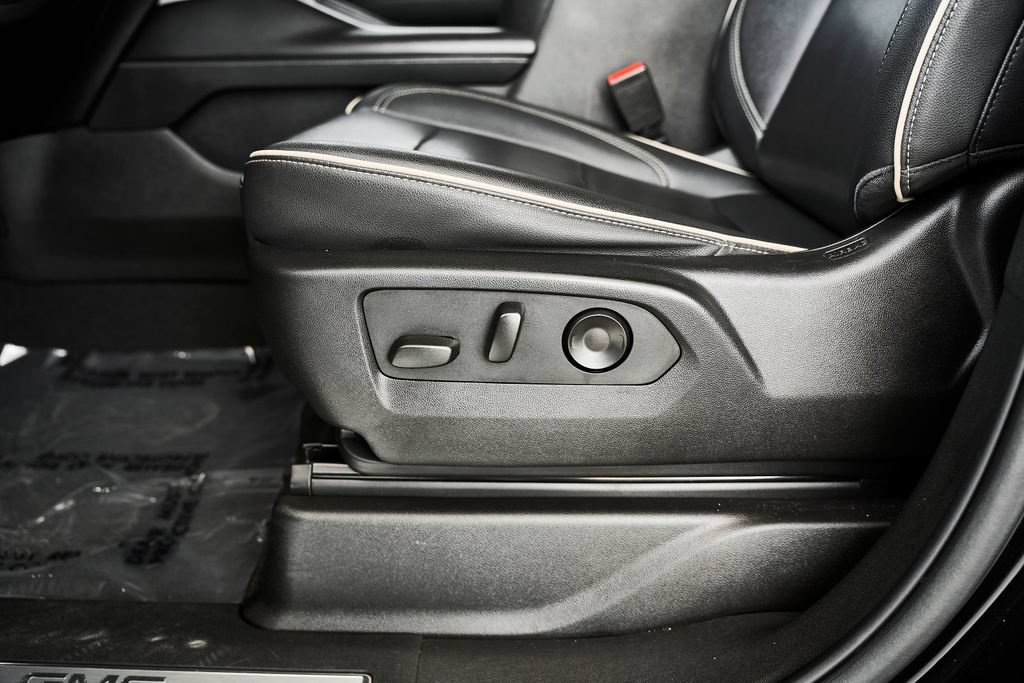 Used 2022 GMC Yukon SLT RWD image 16