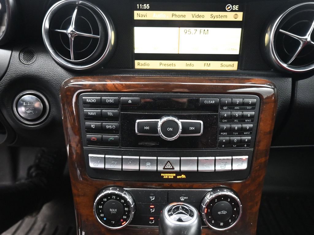 Used 2012 Mercedes-Benz SLK 350 image 16