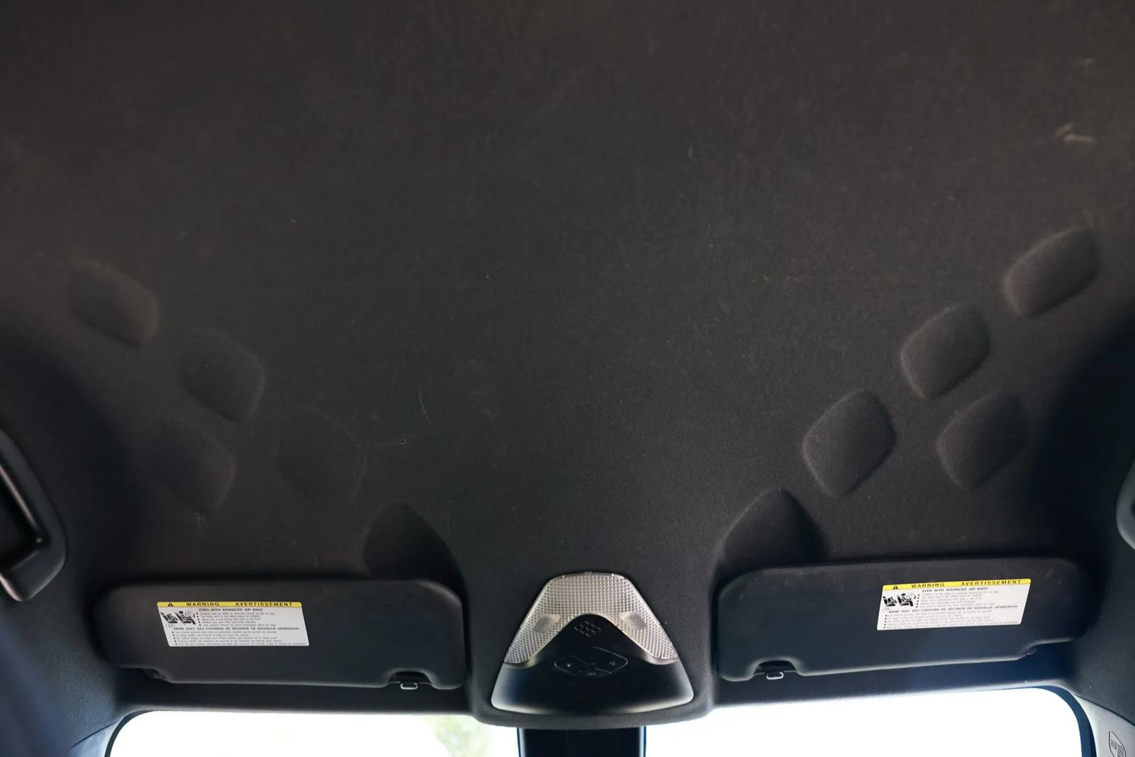 Used 2018 Toyota C-HR XLE FWD image 14