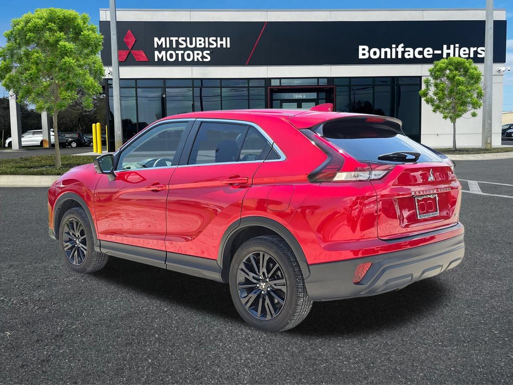 Used 2024 Mitsubishi Eclipse Cross LE AWD/4WD image 3