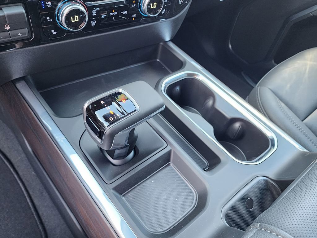New 2026 GMC Sierra 1500 SLT image 30